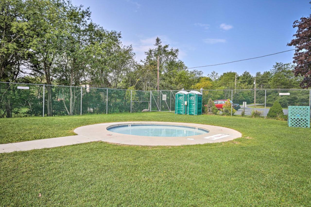 Family Home With Hot Tub, Close To Lake And Hiking! Albrightsville Exterior photo
